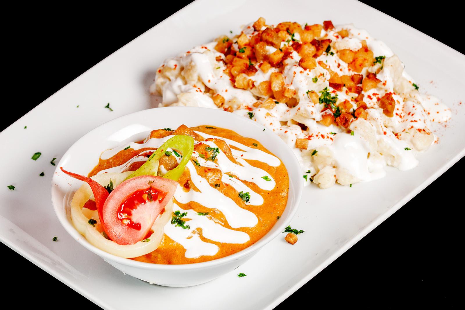 Harcsapaprikás juhtúrós sztrapacskával